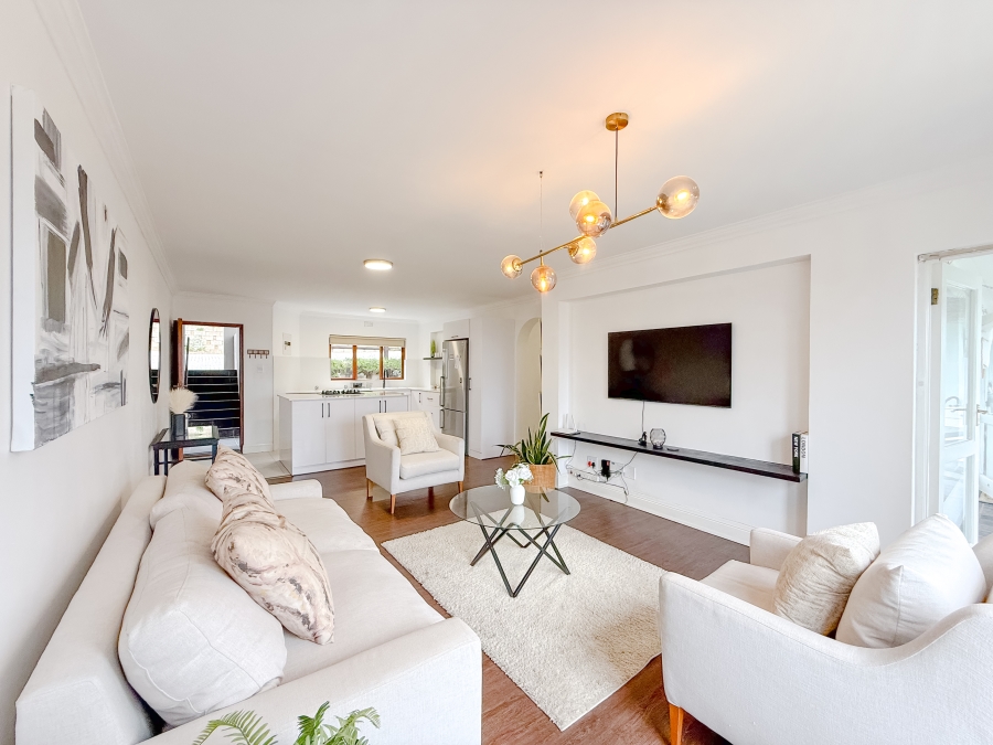 To Let 3 Bedroom Property for Rent in Castleton Western Cape